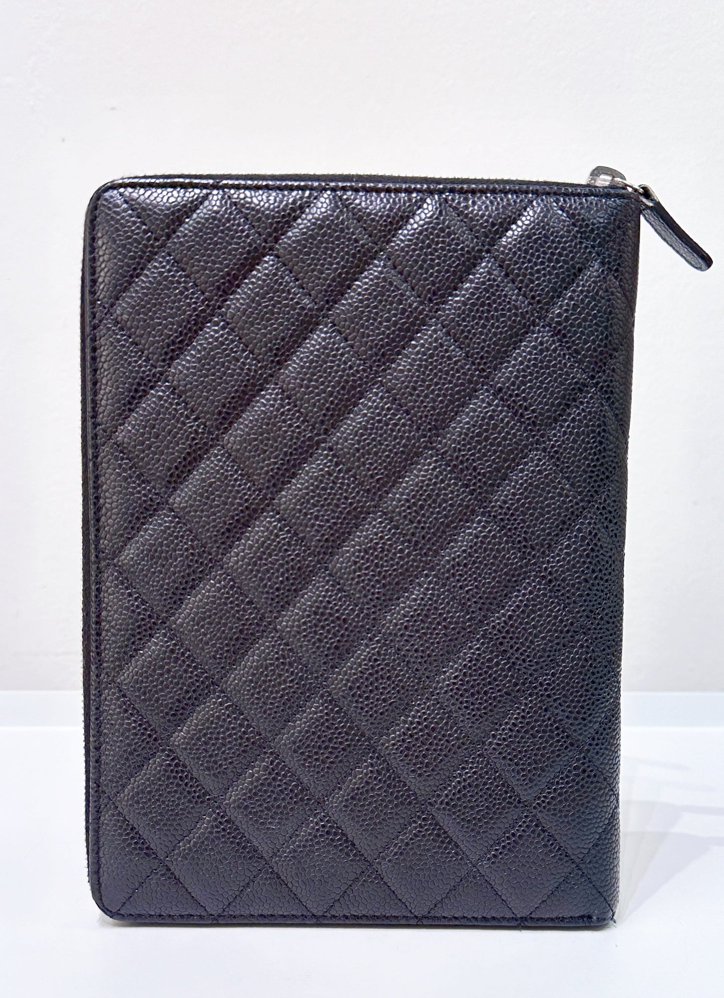 CHANEL Caviar Quilted Zip Around Notebook Agenda Cover Black