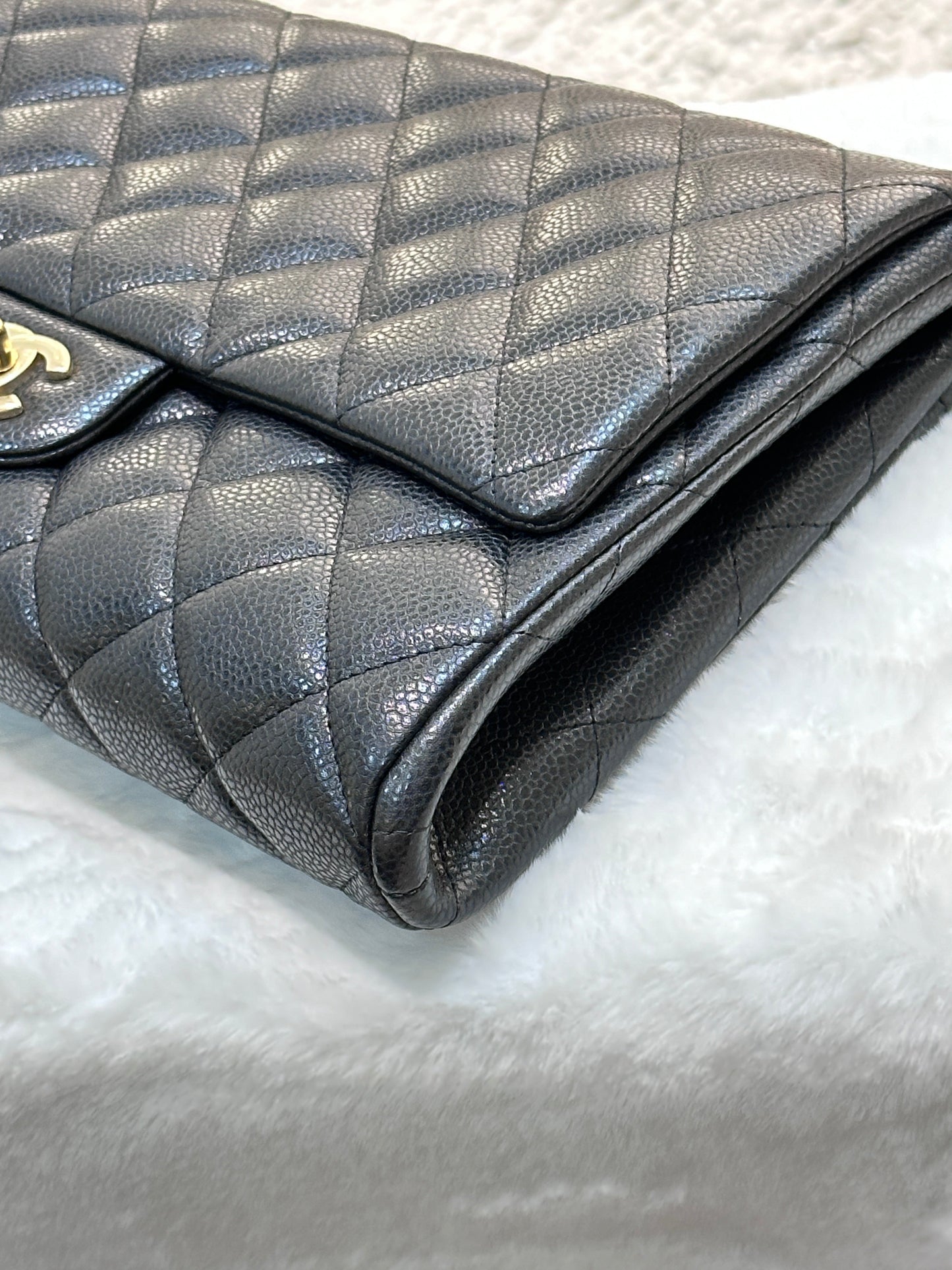 CHANEL Caviar Quilted Clutch With Chain Flap Black GHW