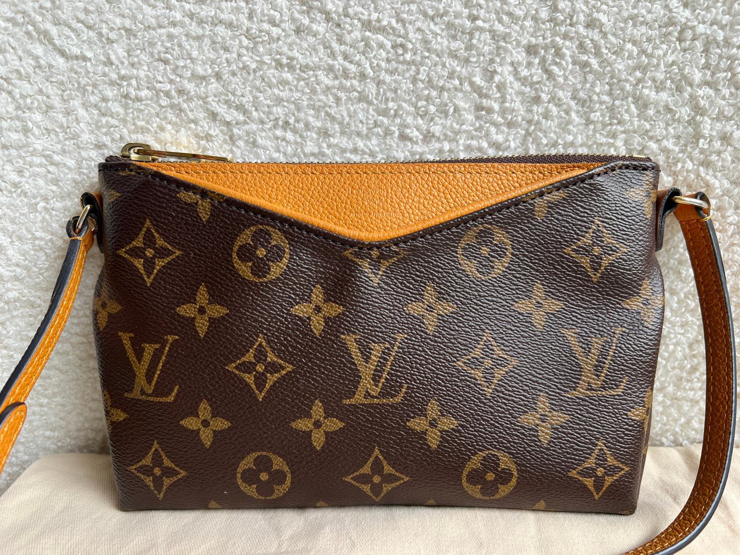 Louis Vuitton Monogram Safran Pallas Pochette