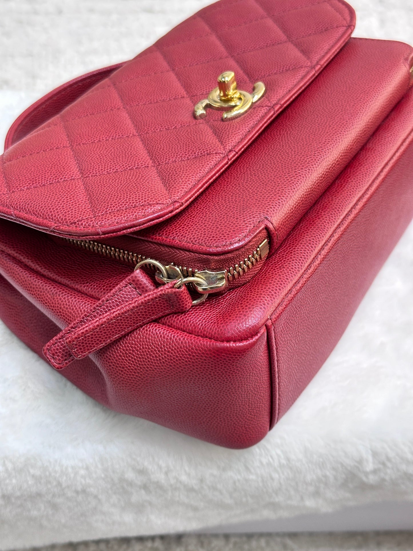 CHANEL Small Business Affinity Bag Red