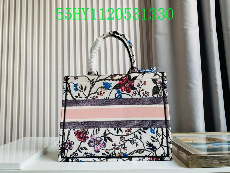 Christian Dior Luxury Bag - The Tote   255