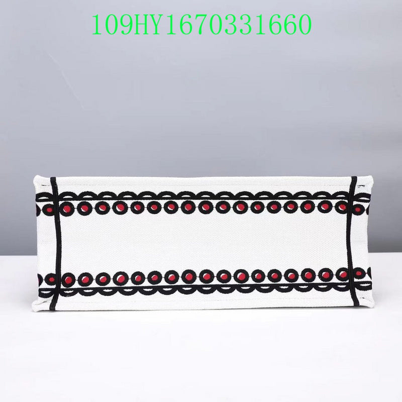 Christian Dior Luxury Bag - The Tote   309