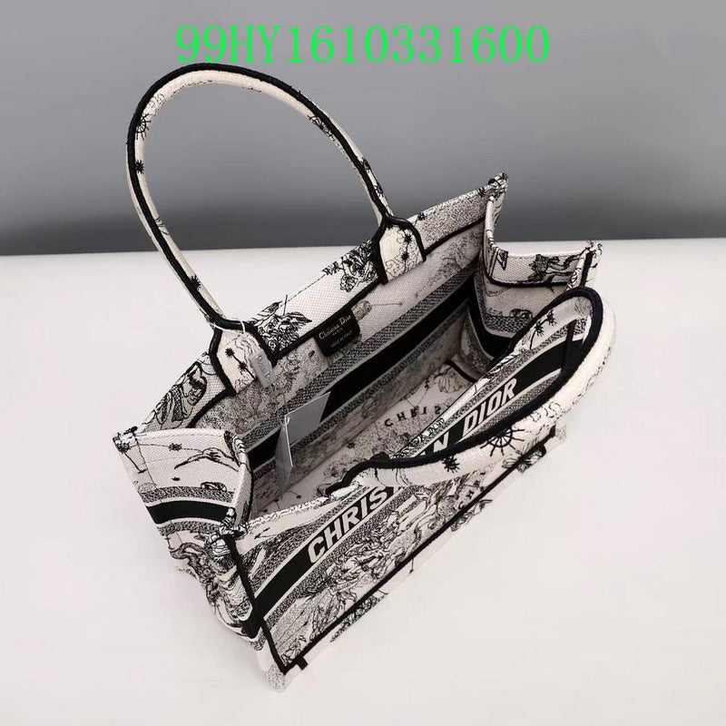 Christian Dior Luxury Bag - The Tote   313