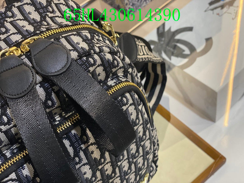 Christian Dior Luxury - The Tote   702