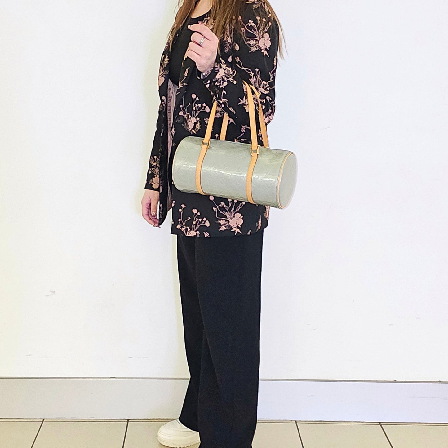 Louis Vuitton Perle Monogram Vernis Bedford TWS