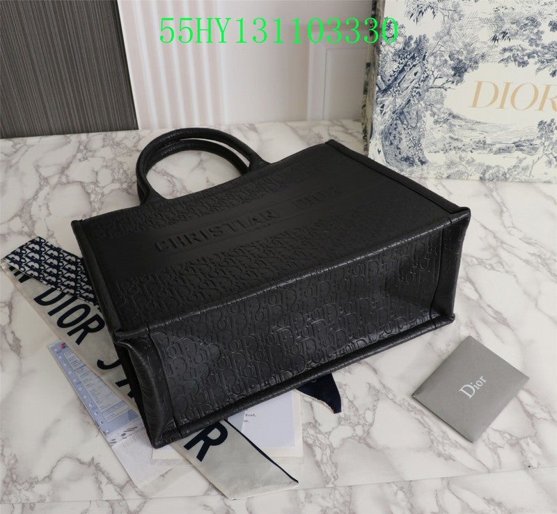 Christian Dior Luxury Bag - The Tote   237