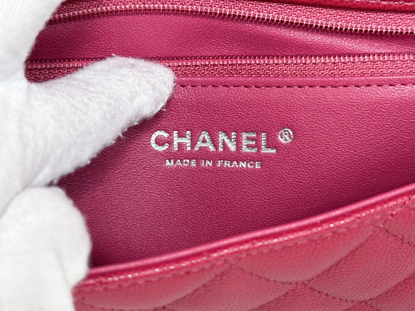 Chanel Flap Clutch Bag Red Caviar SHW 2645 holo card