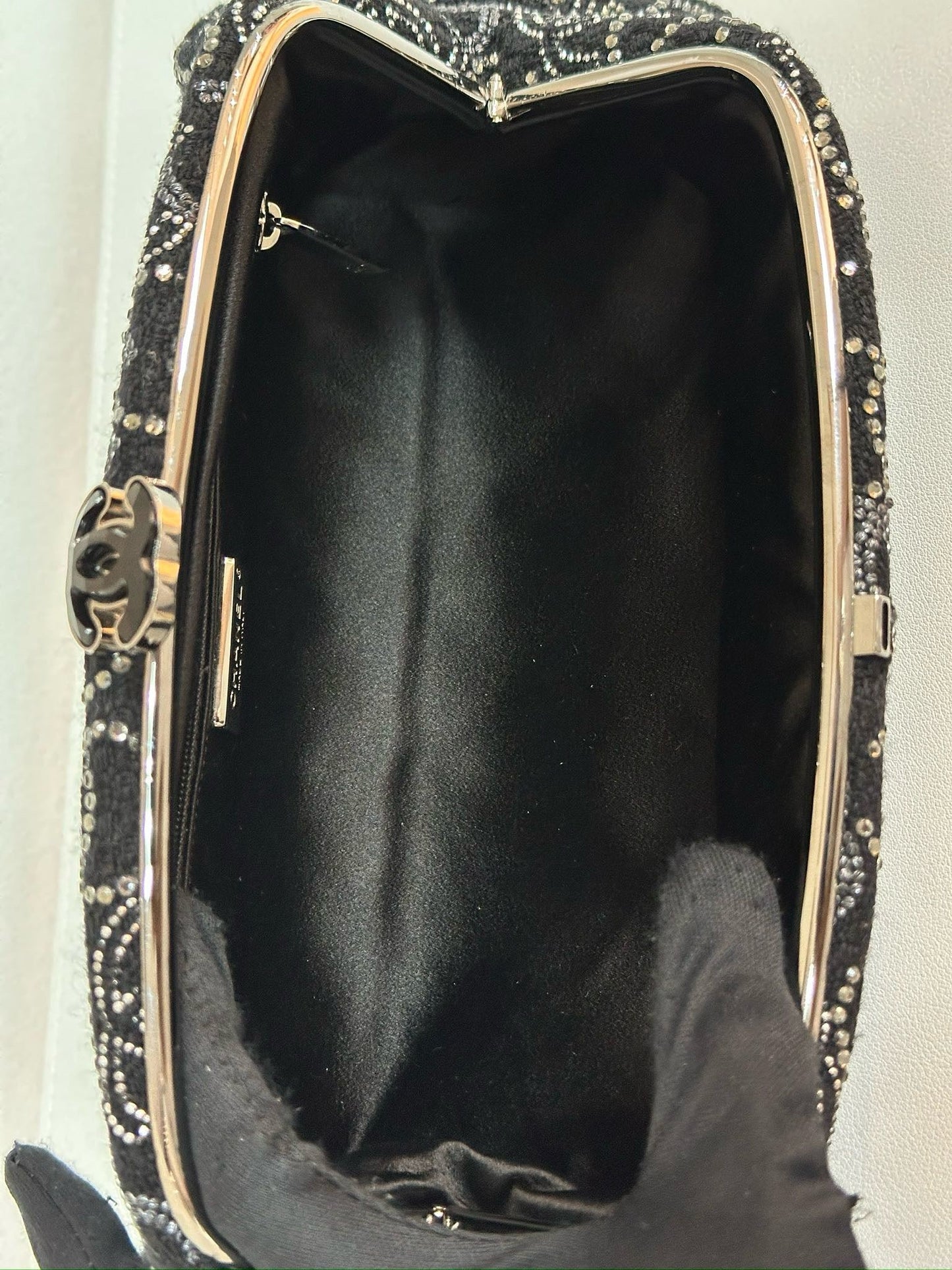 Chanel CC Crystal Shanghai Frame Clutch Black 1372 holo