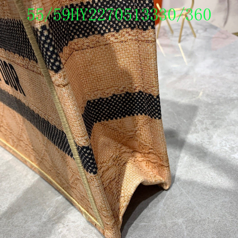 Christian Dior Luxury - The Tote   374