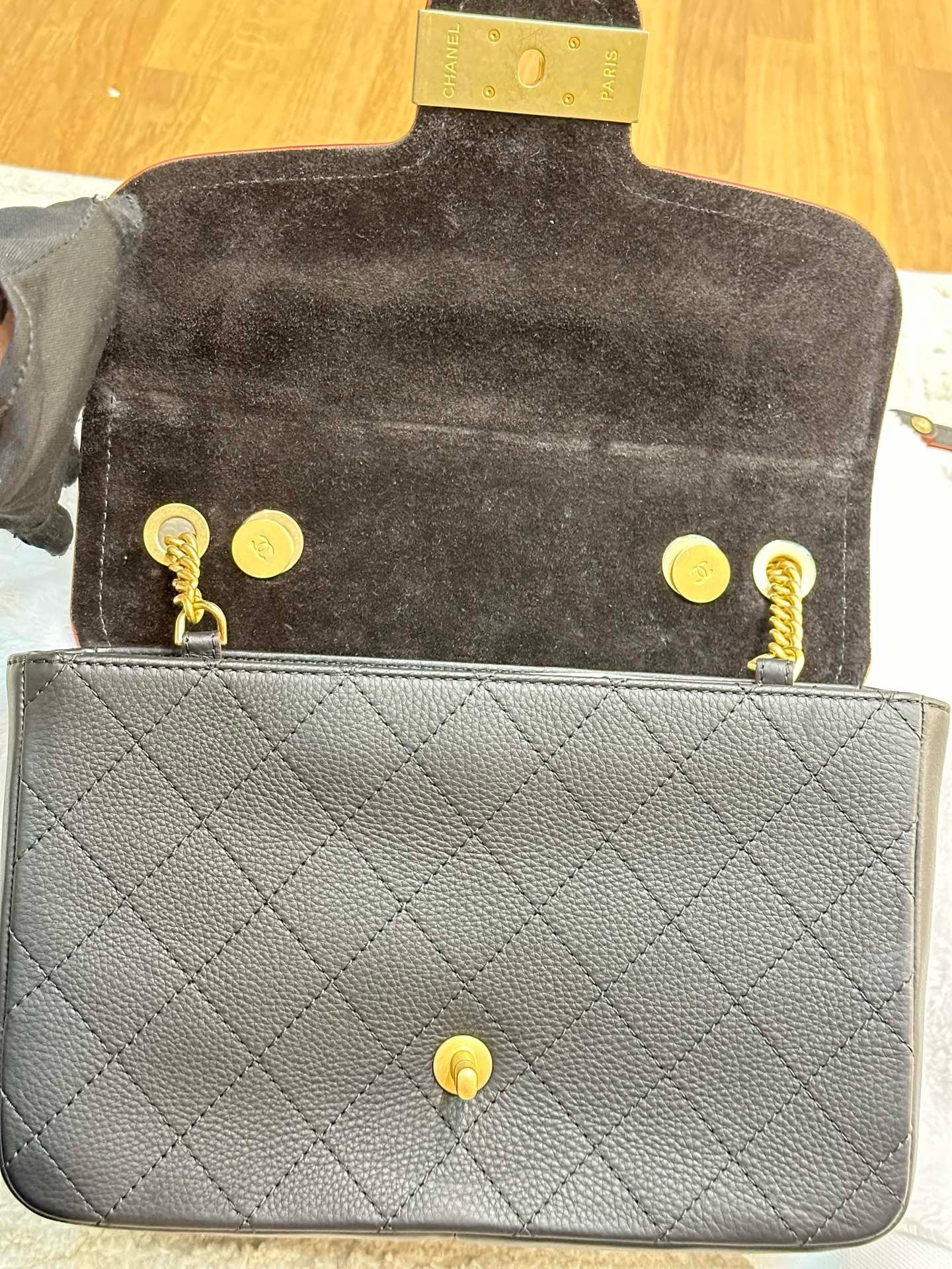 Chanel Archi Chic Flap Bag Quilted Grained Calfskin Medium