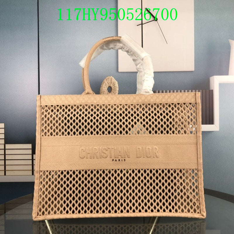 Christian Dior Luxury Bag - The Tote   353