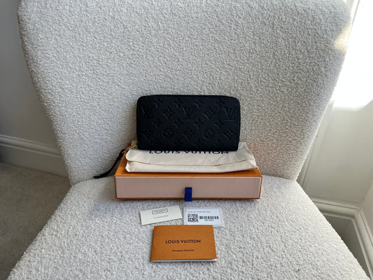 Louis Vuitton Zippy Wallet in Black Empreinte (RRP £740)