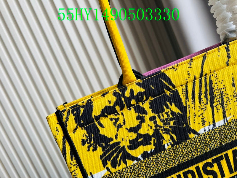 Christian Dior Luxury Bag - The Tote   285