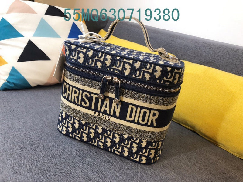 Christian Dior Luxury - The Tote   681