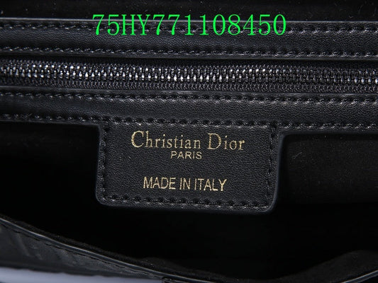 Christian Dior Luxury Bag - The Tote   487