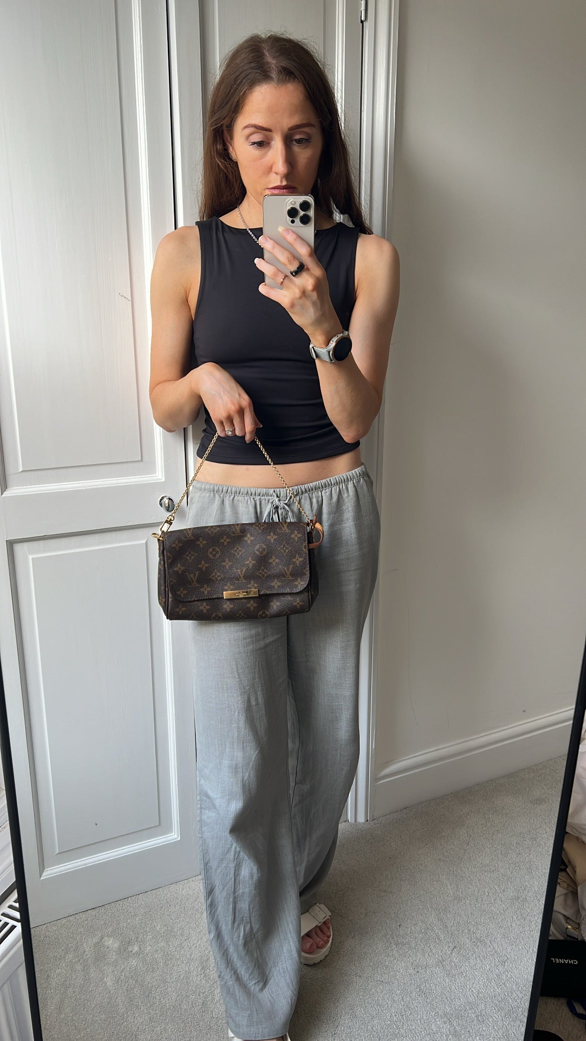 Louis Vuitton Favorite MM Monogram