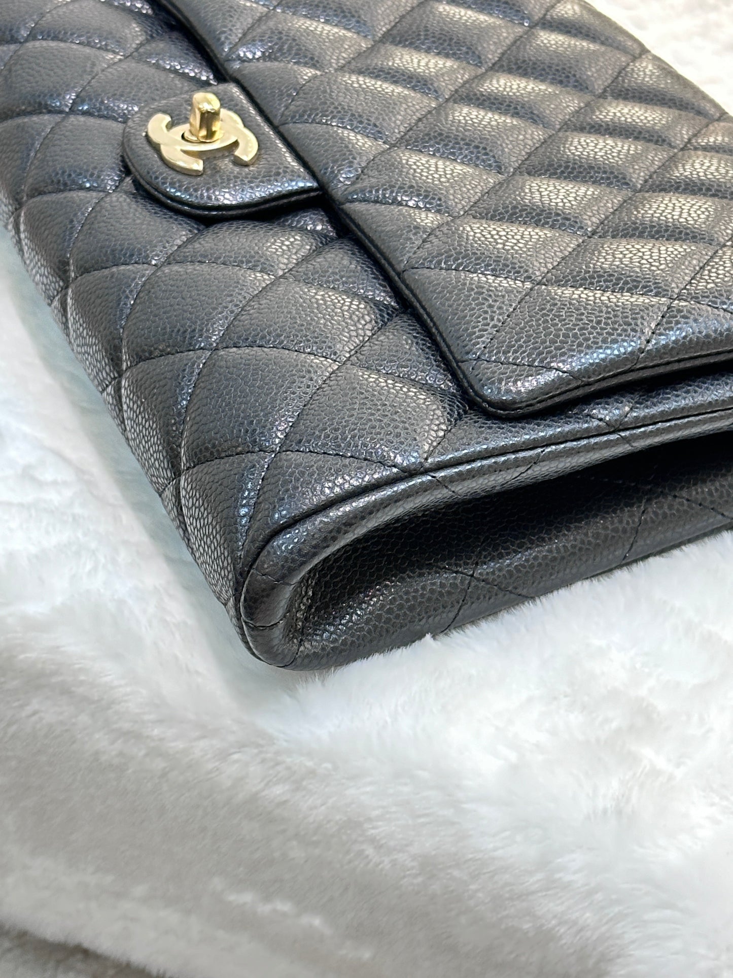 CHANEL Caviar Quilted Clutch With Chain Flap Black GHW