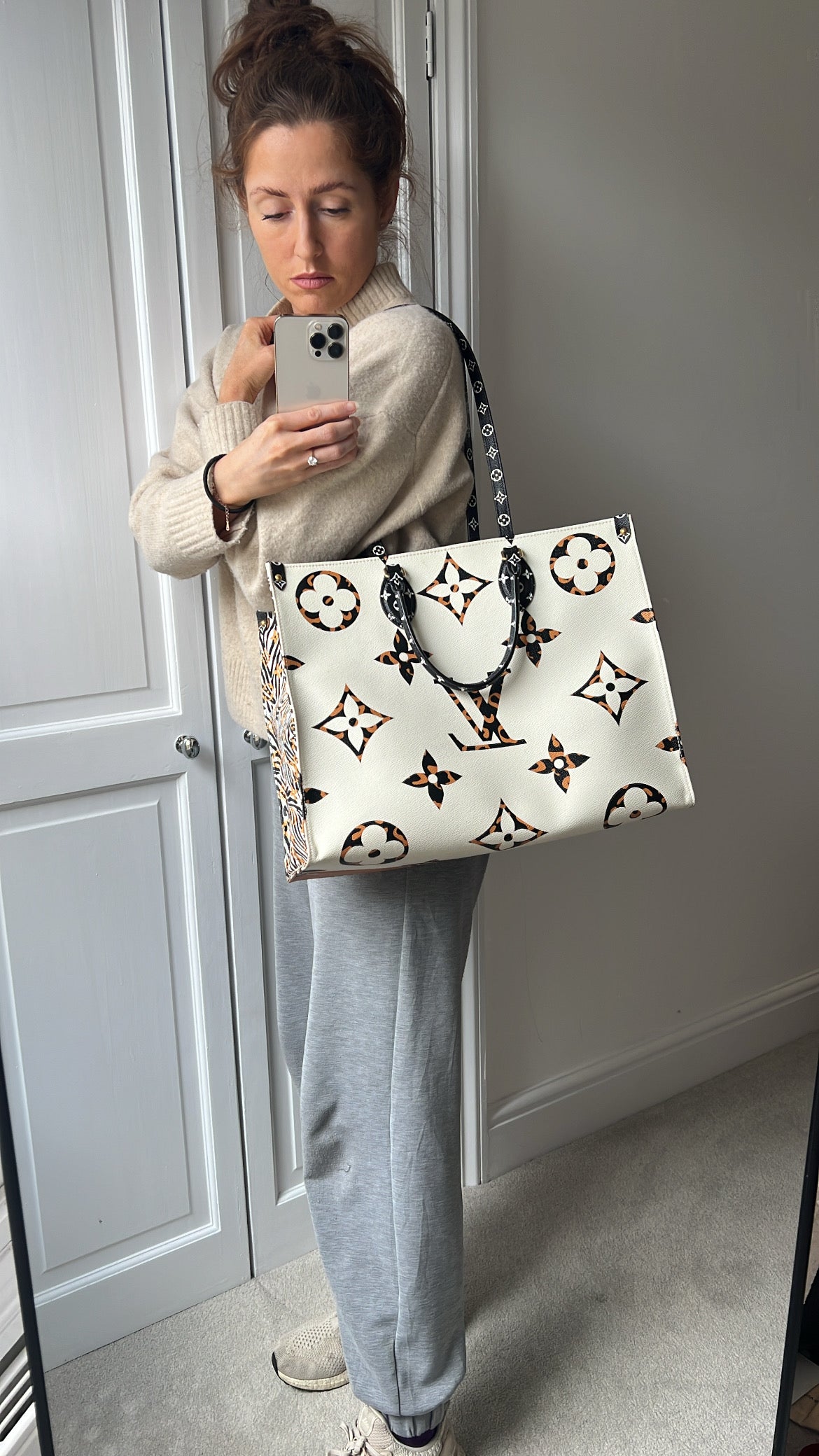 Louis Vuitton Limited Edition On the Go GM Jungle Giant Monogram Ivory Havana Beige (RRP £2,450)