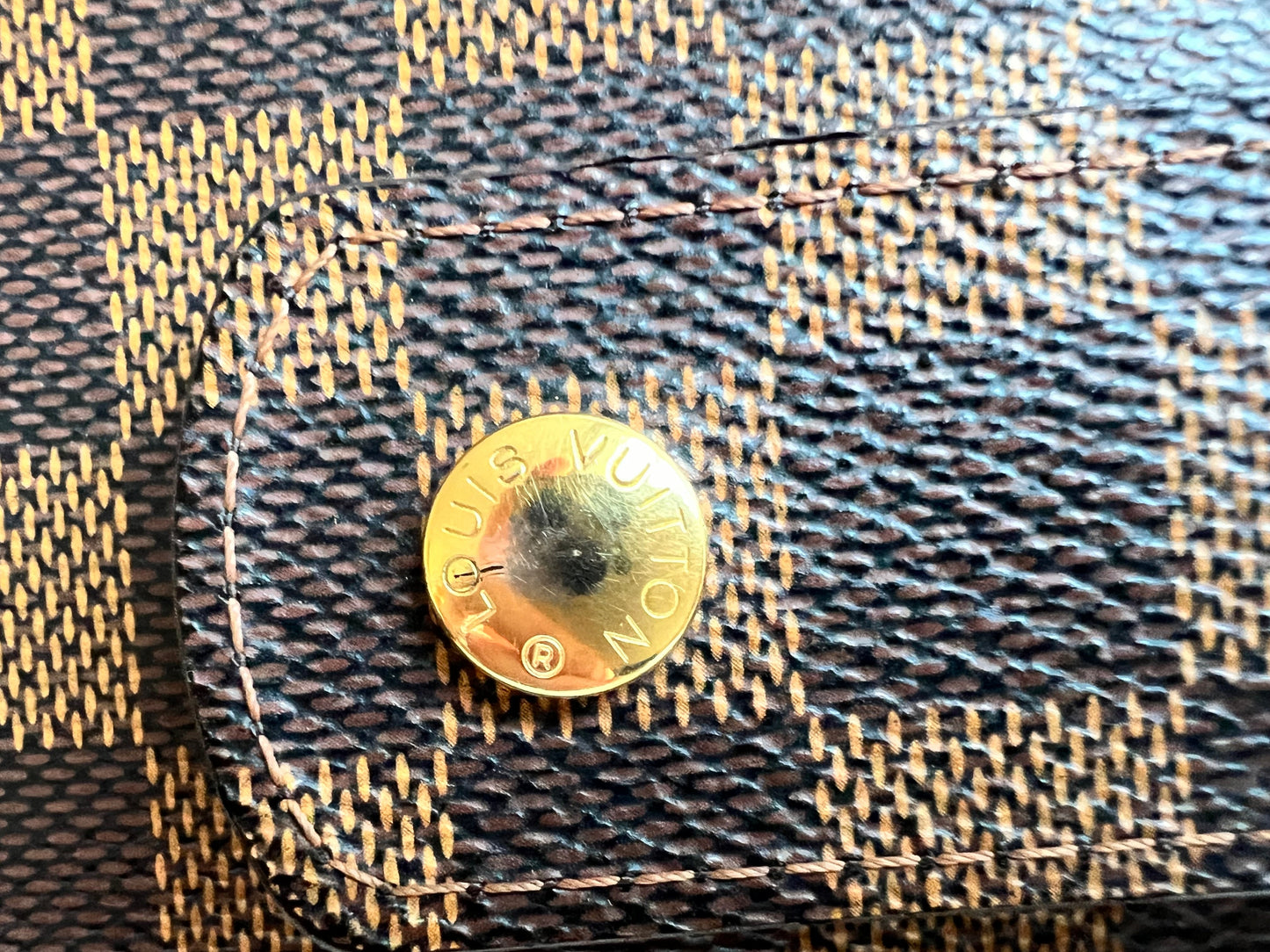 Louis Vuitton Damier Ebene Large Ring Agenda Cover (RRP £585)