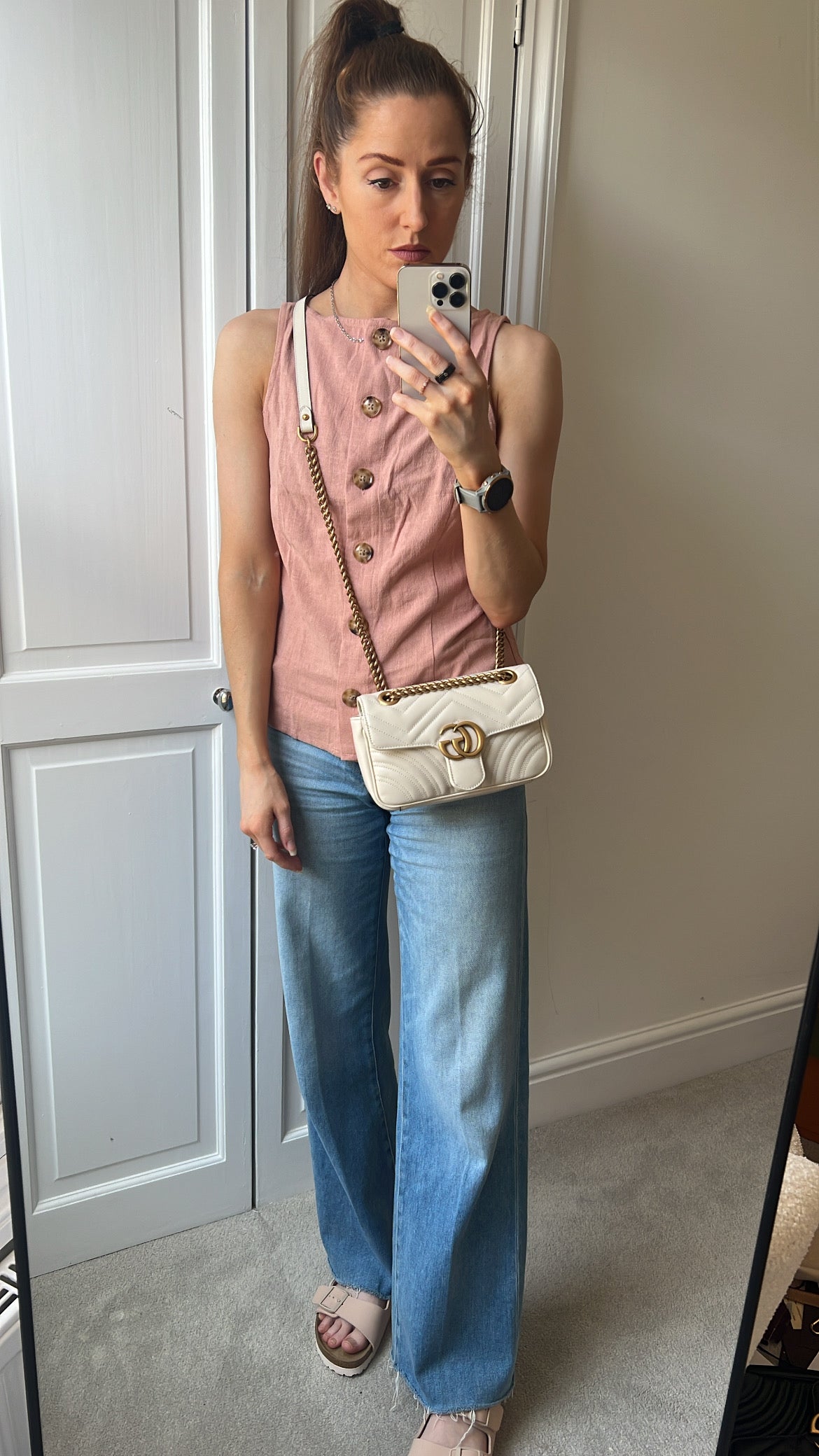 Gucci GG White Marmont Mini Shoulder Bag (RRP £1,890)