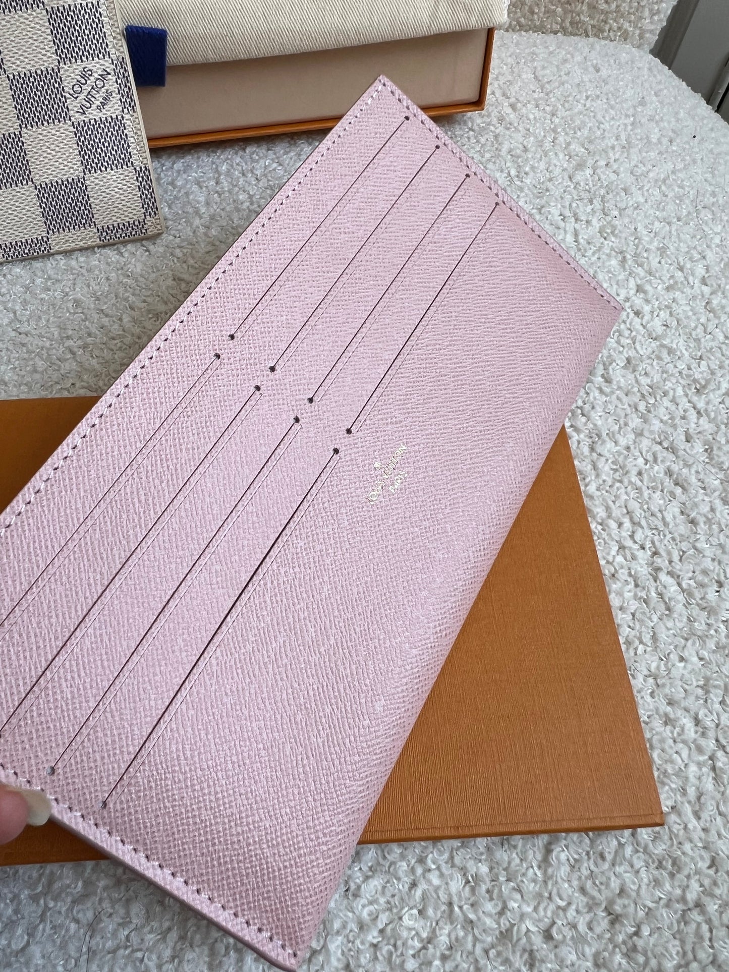 Louis Vuitton Felicie Pochette Damier Azur (RRP £1090)