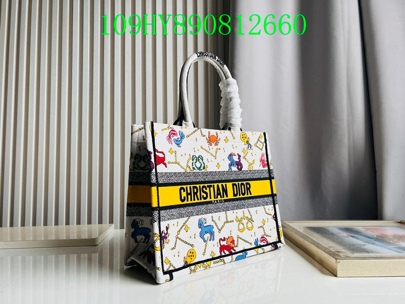 Christian Dior Luxury Bag - The Tote   277