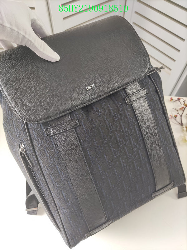 Christian Dior Luxury - The Tote   712