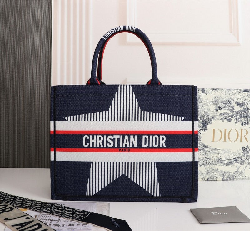 Christian Dior Luxury Bag - The Tote   332