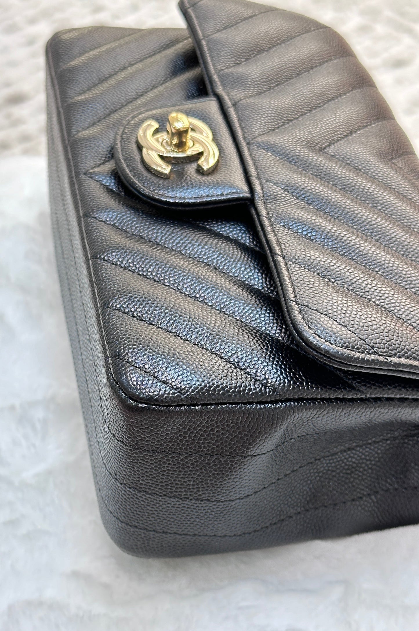 Chanel Mini Flap Bag Chevron Caviar Black GHW