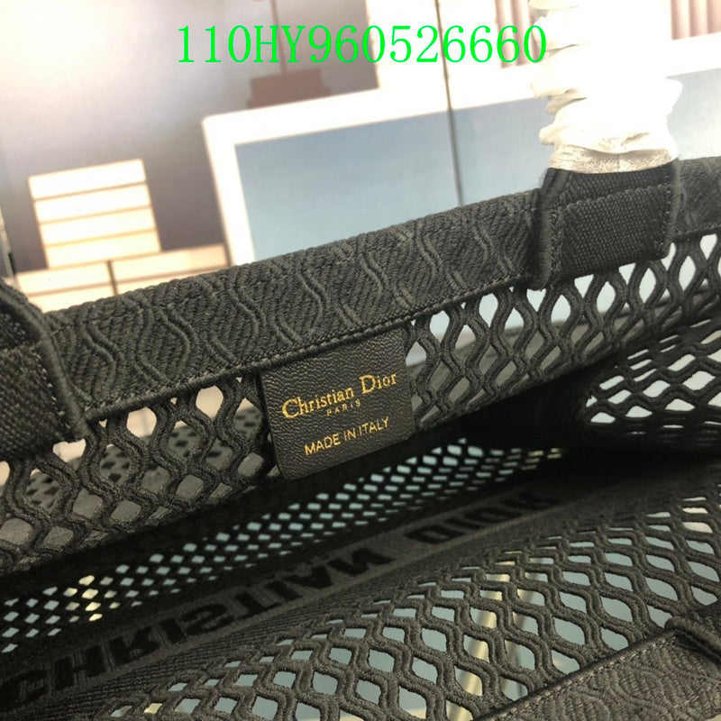 Christian Dior Luxury Bag - The Tote   349