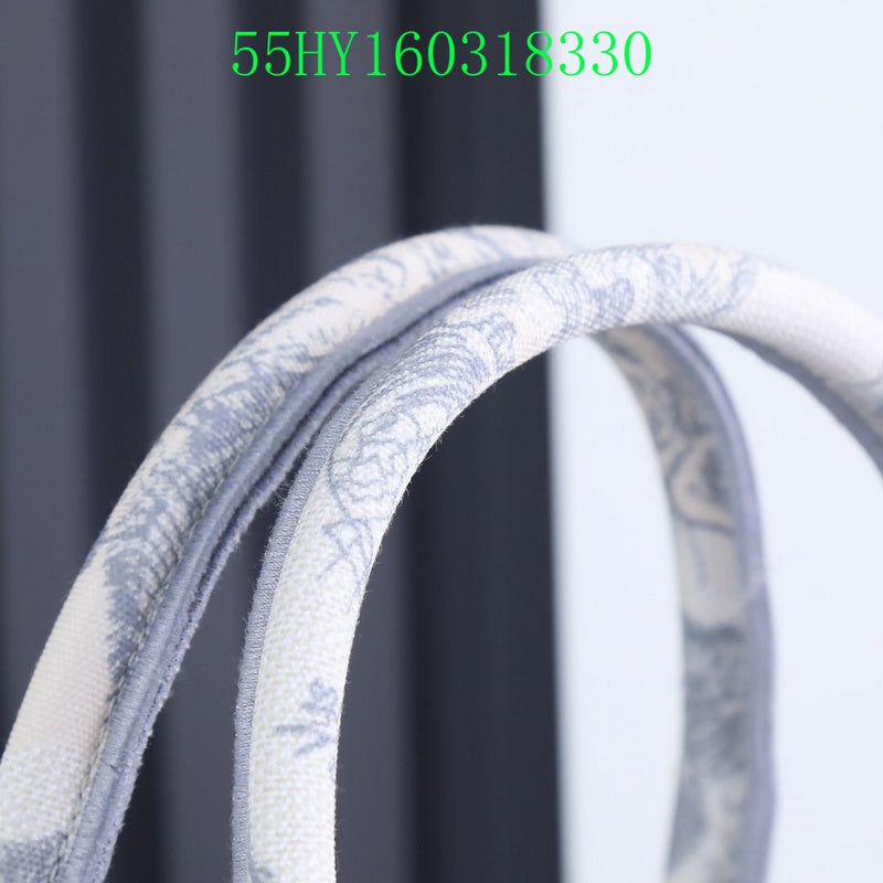 Christian Dior Luxury Bag - The Tote   218