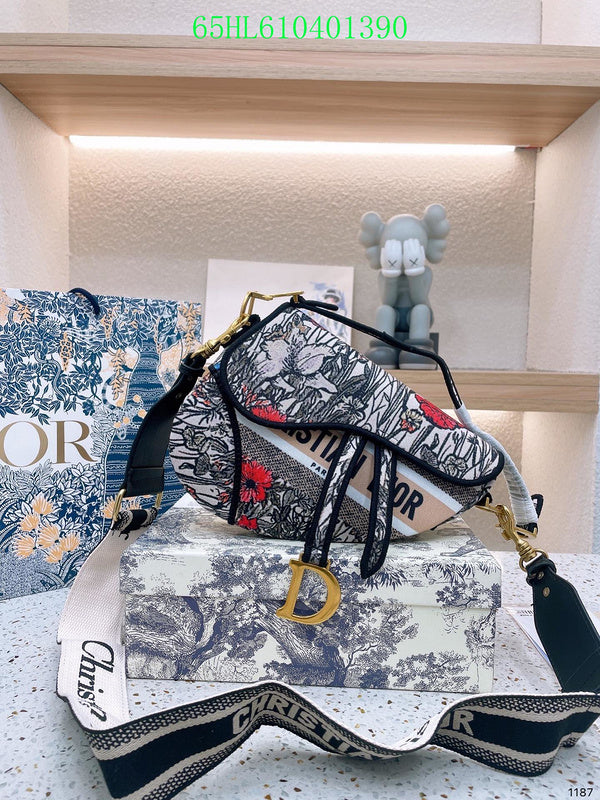 Christian Dior Luxury Bag - The Tote   469