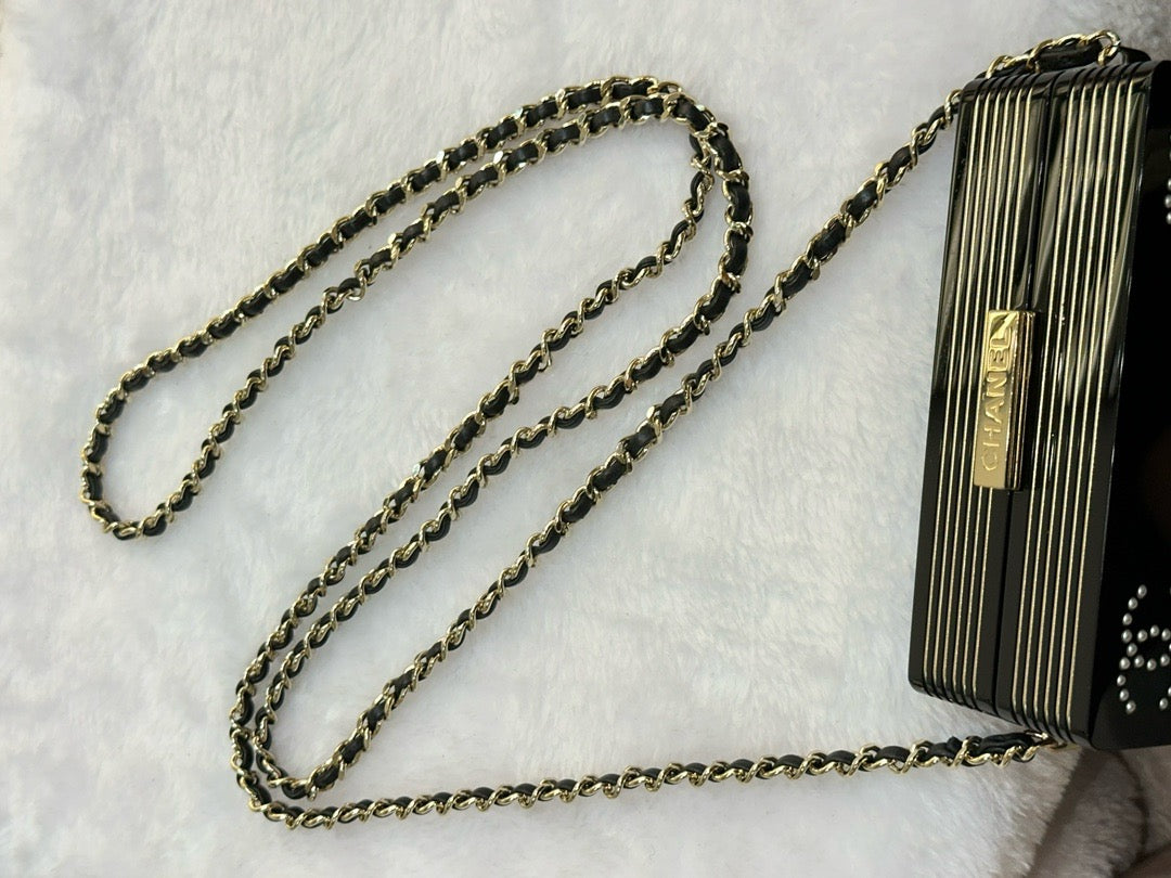 Chanel Plexiglass Pearl Playing Card Casino Minaudiere Clutch Black GHW