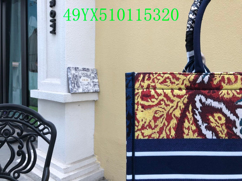 Christian Dior Luxury Bag - The Tote   351