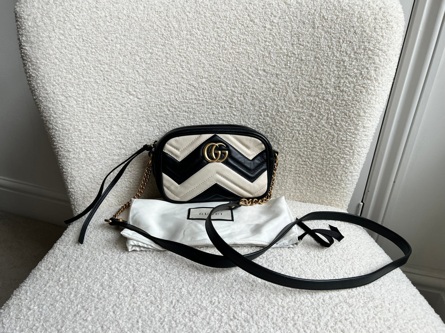 Gucci GG Black and White Marmont Mini Shoulder Bag (RRP £1,360)