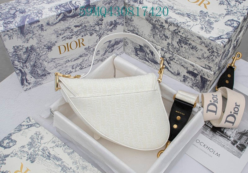 Christian Dior Luxury - The Tote   561