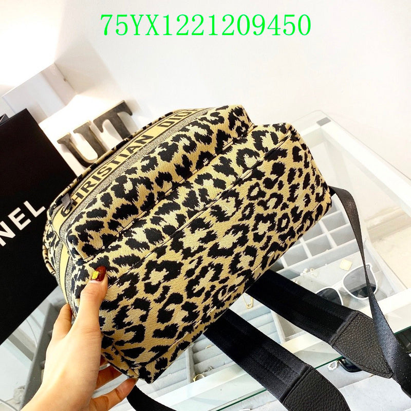 Christian Dior Luxury - The Tote   704