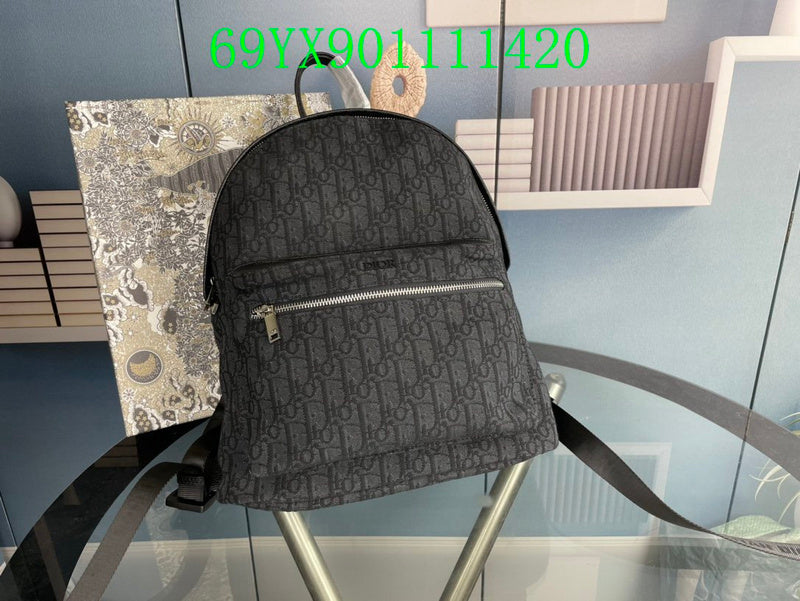 Christian Dior Luxury - The Tote   710