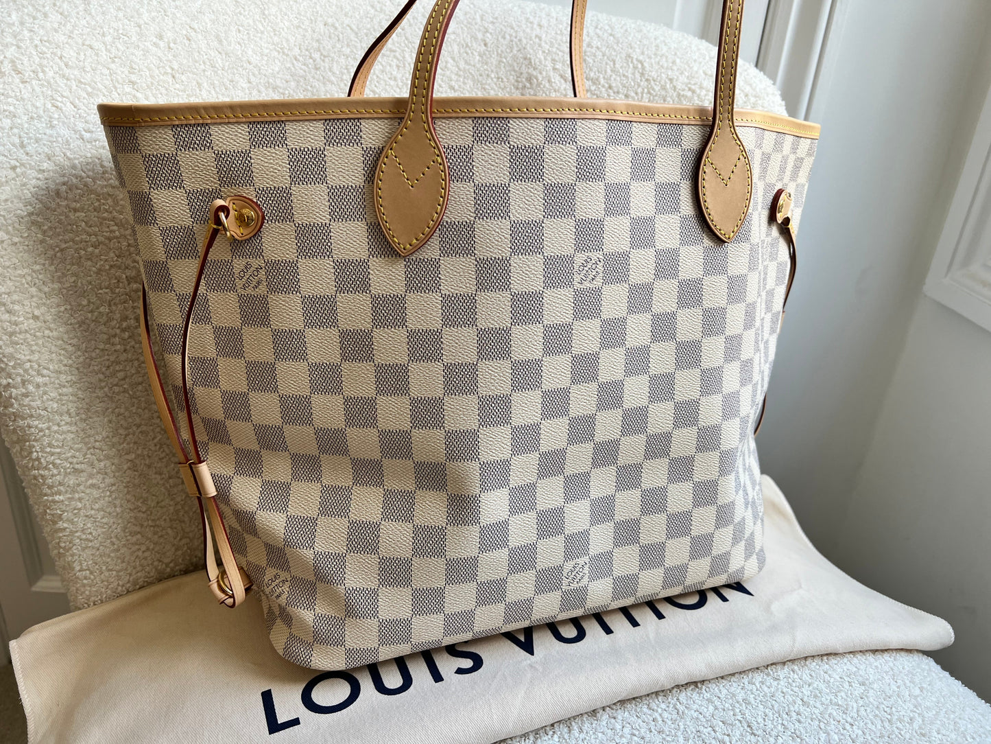 Louis Vuitton Neverfull MM Damier Azur (RRP £1,430)