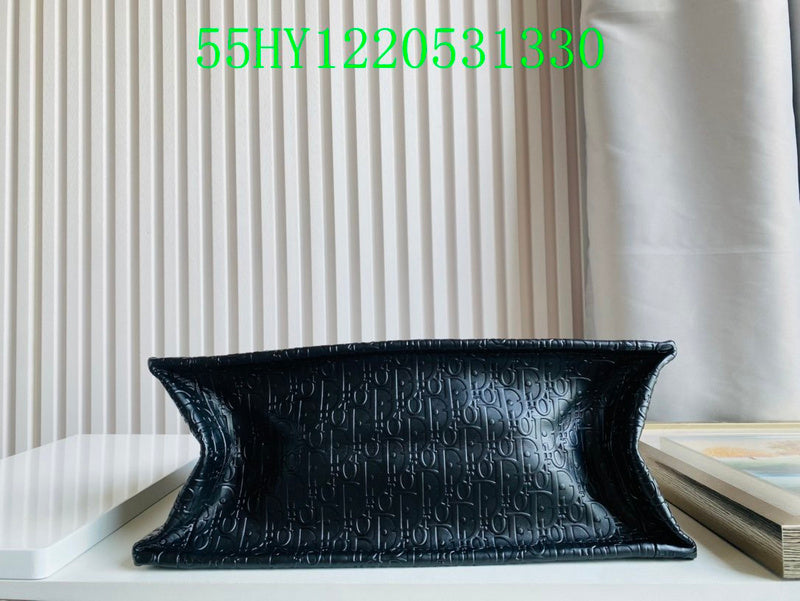 Christian Dior Luxury Bag - The Tote   242