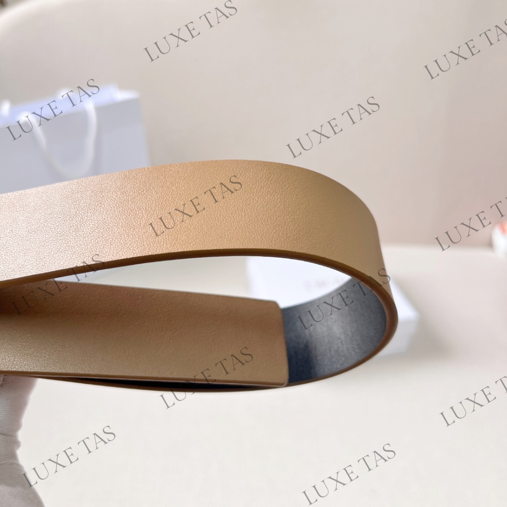 35mm Hazelnut and Black 30 Montaigne Reversible Belt Designer Belts for Women
