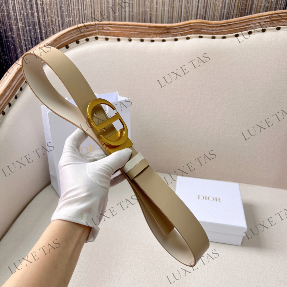 35mm Latte and Beige 30 Montaigne Reversible Belt Designer Belts for Women