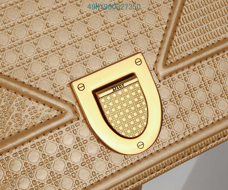 Christian Dior Luxury - The Tote   647