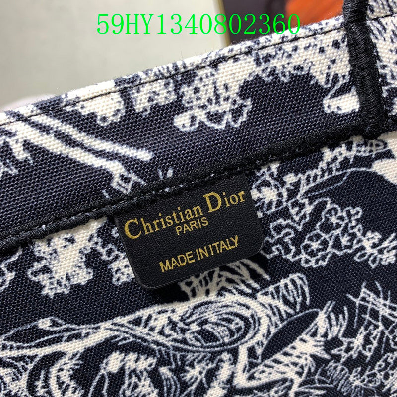 Christian Dior Luxury Bag - The Tote   340