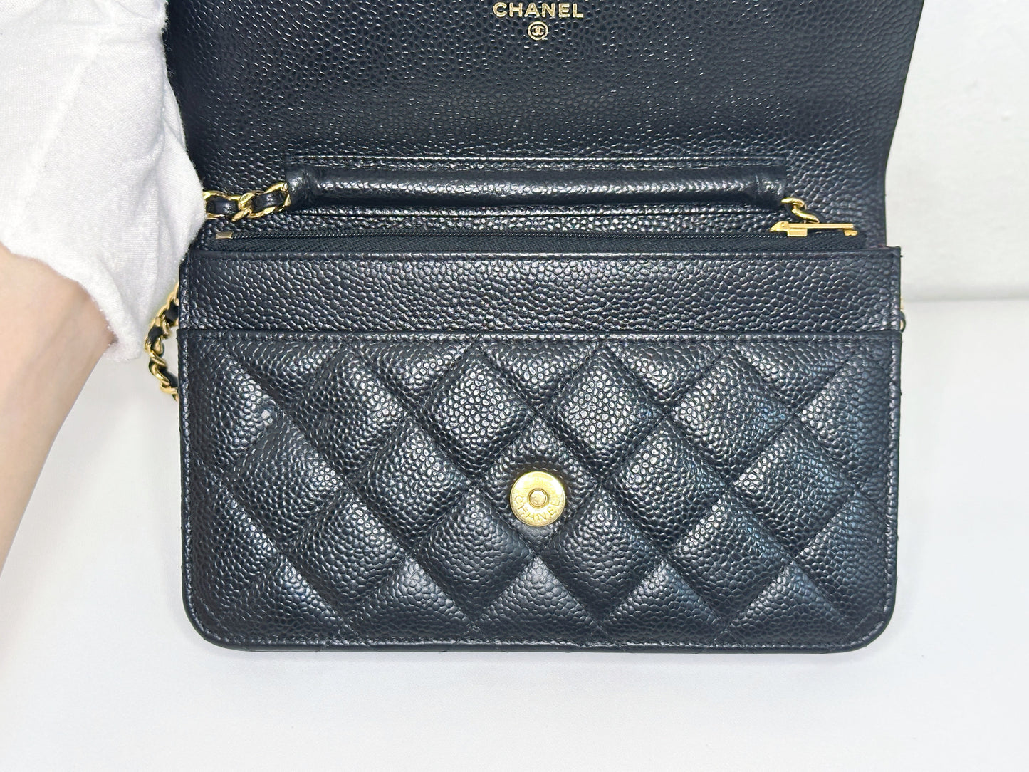 Chanel Classic Wallet on Chain Caviar Black GHW 2859 Holo card