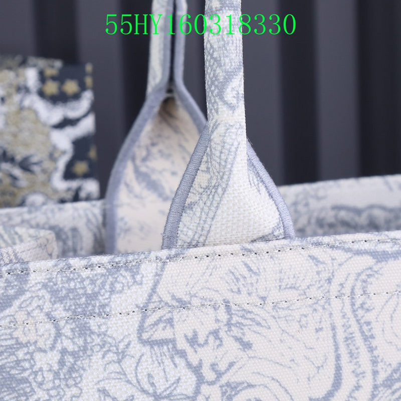 Christian Dior Luxury Bag - The Tote   218