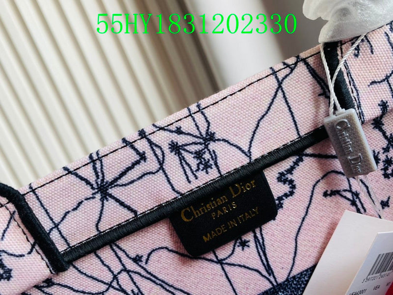 Christian Dior Luxury Bag - The Tote   325
