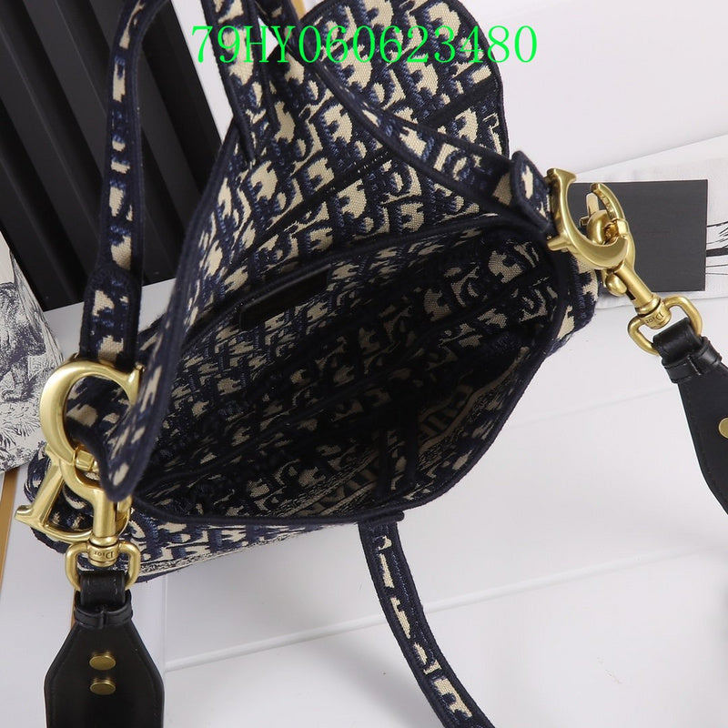 Christian Dior Luxury Bag - The Tote   420
