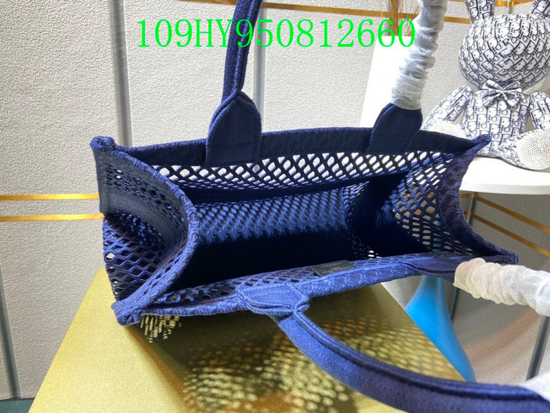 Christian Dior Luxury Bag - The Tote   273