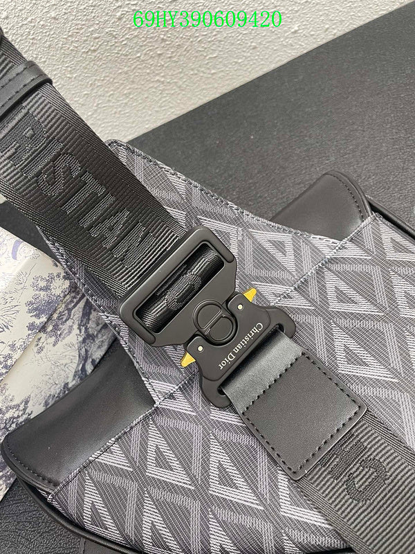 Christian Dior Luxury Bag - The Tote   419